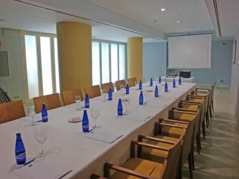 Ibis Styles Zaragoza Ramiro I Hotell Business bild