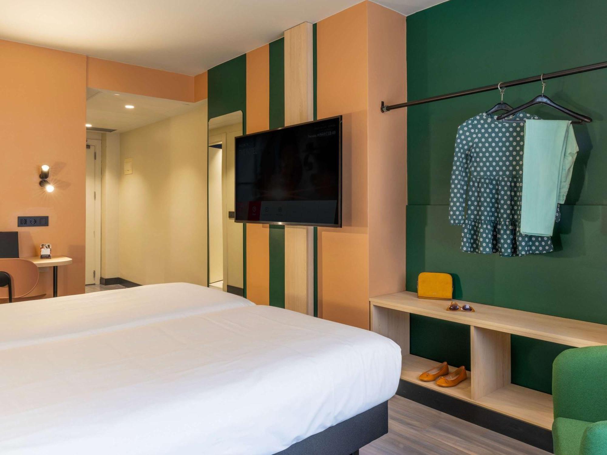 Ibis Styles Zaragoza Ramiro I Hotell Exteriör bild