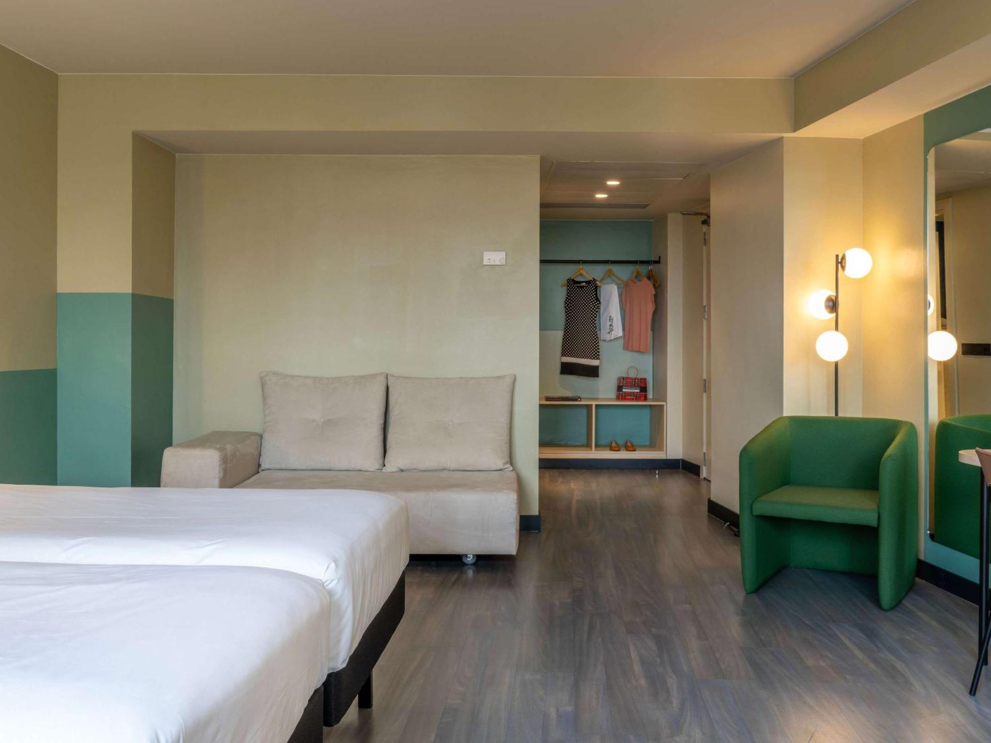 Ibis Styles Zaragoza Ramiro I Hotell Exteriör bild