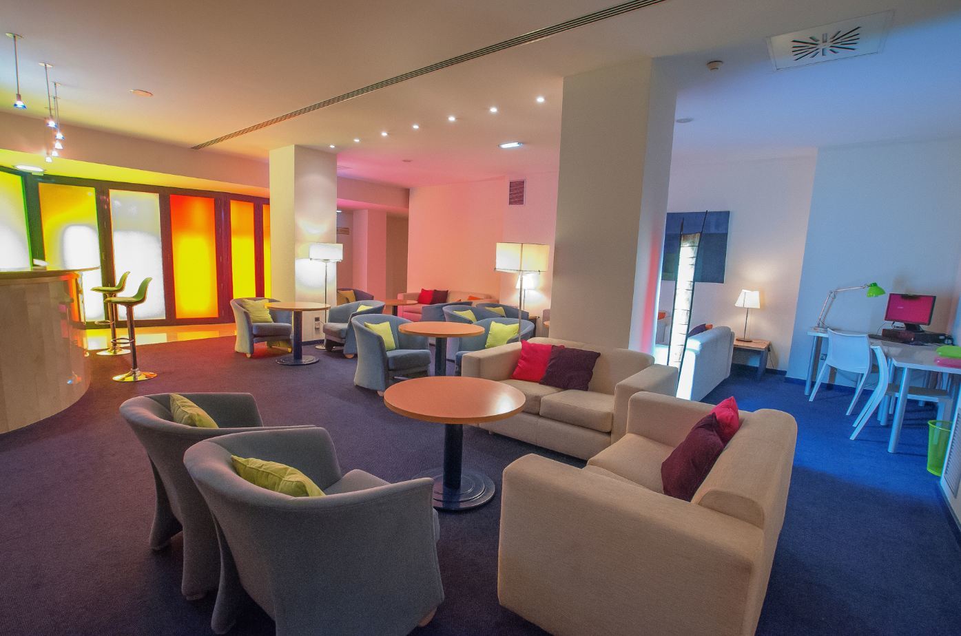 Ibis Styles Zaragoza Ramiro I Hotell Exteriör bild