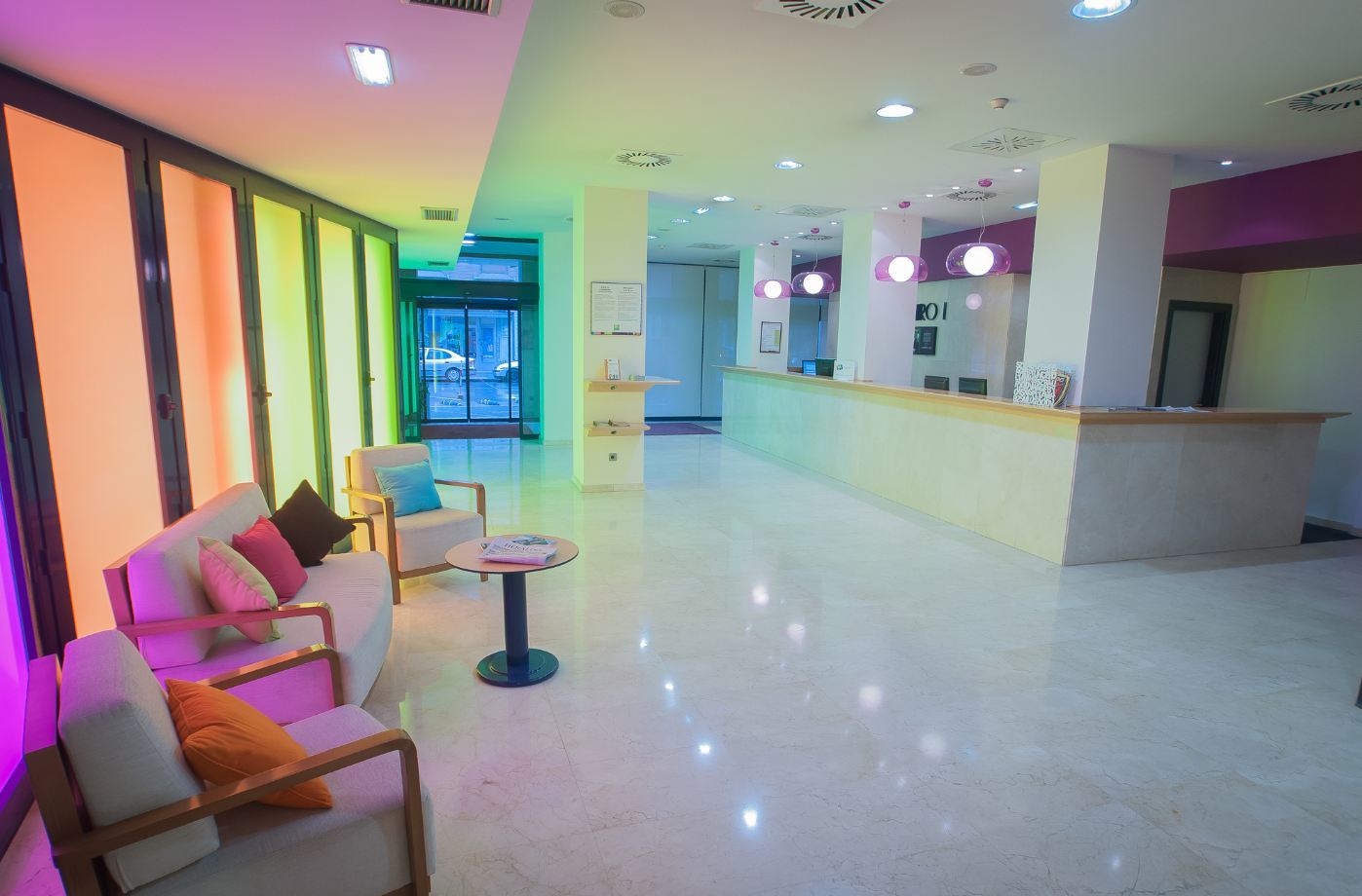 Ibis Styles Zaragoza Ramiro I Hotell Exteriör bild